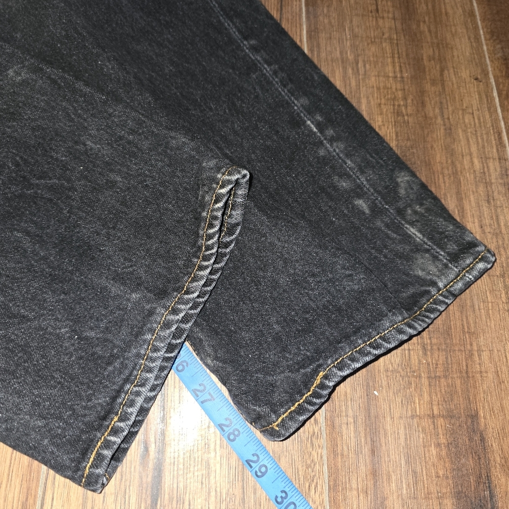 501 Levi's Jeans - Picture 6 of 6